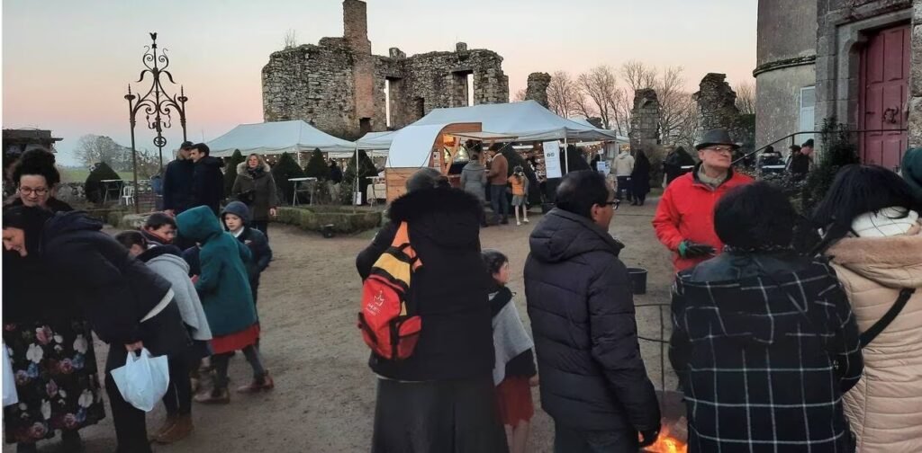 9 décembre 2023 : 4 000 personnes au marché de Noël du château