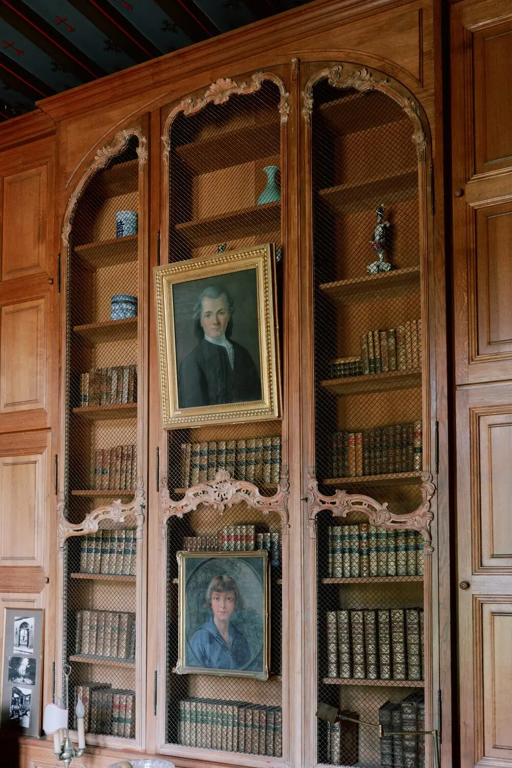 Photo d'une bibliothèque de l'aile Néo-renaissance